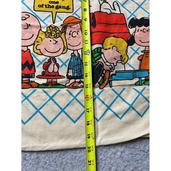 Peanuts Gang Happiness Is Being One Of The Gang Graphic Pillowcase 1970s - Picture 3 of 4